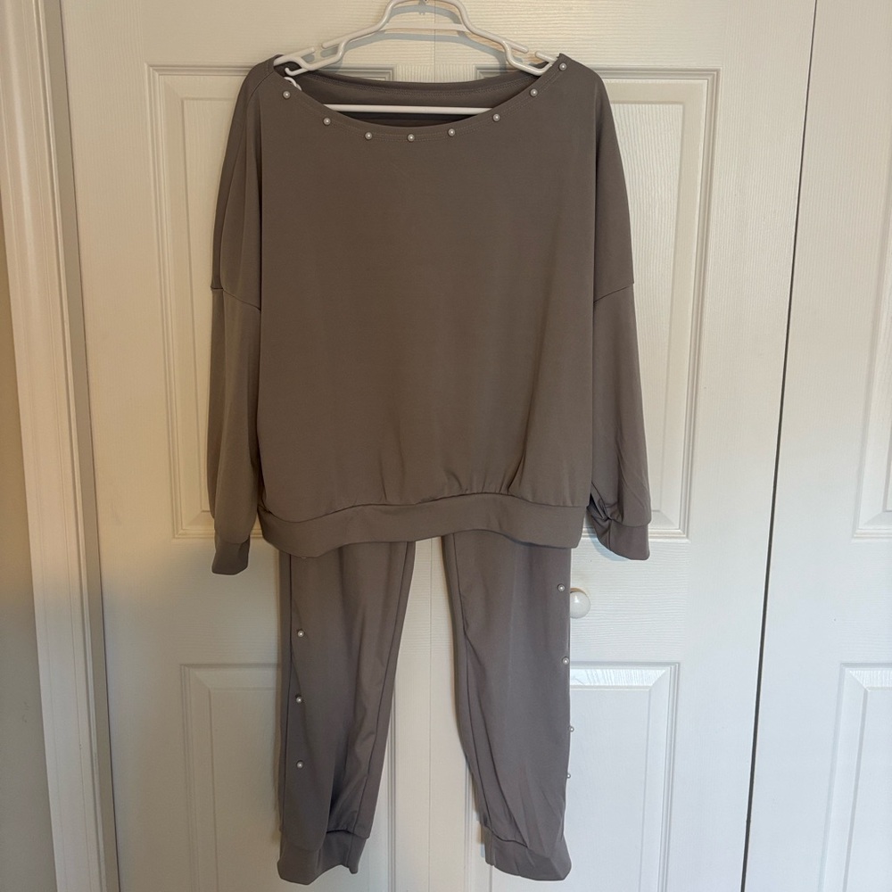 Stylish Gray Joggers and Top with Pearl Accents
